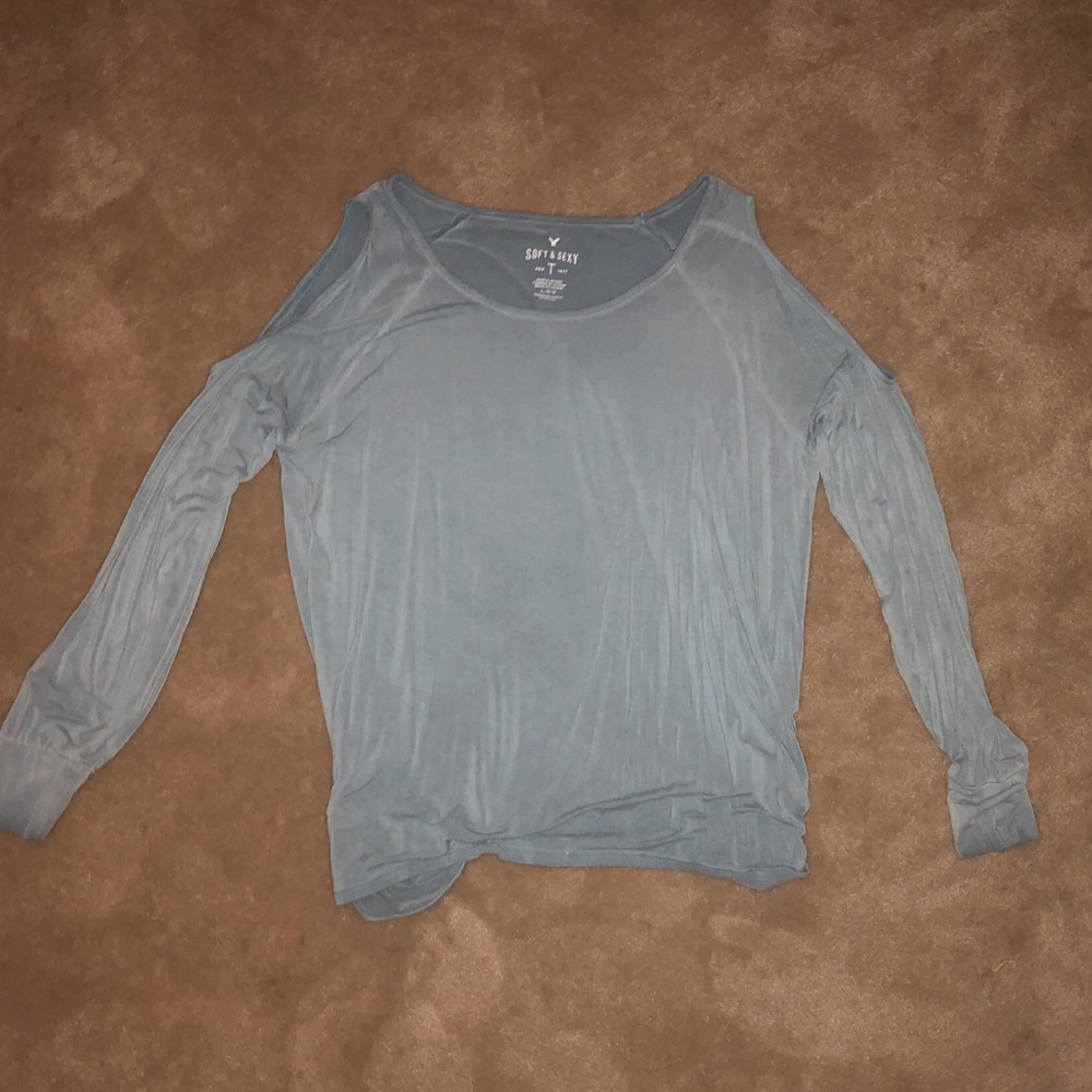American Eagle Shoulder Cut off Long Sleeve